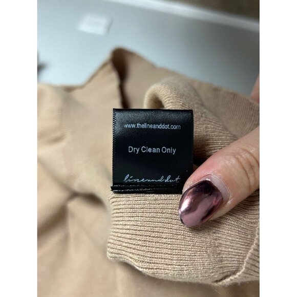 Line & Dot Favorite Geometric Neck Sweater Taupe Asymmetrical Size Small Women’s - Picture 6 of 6